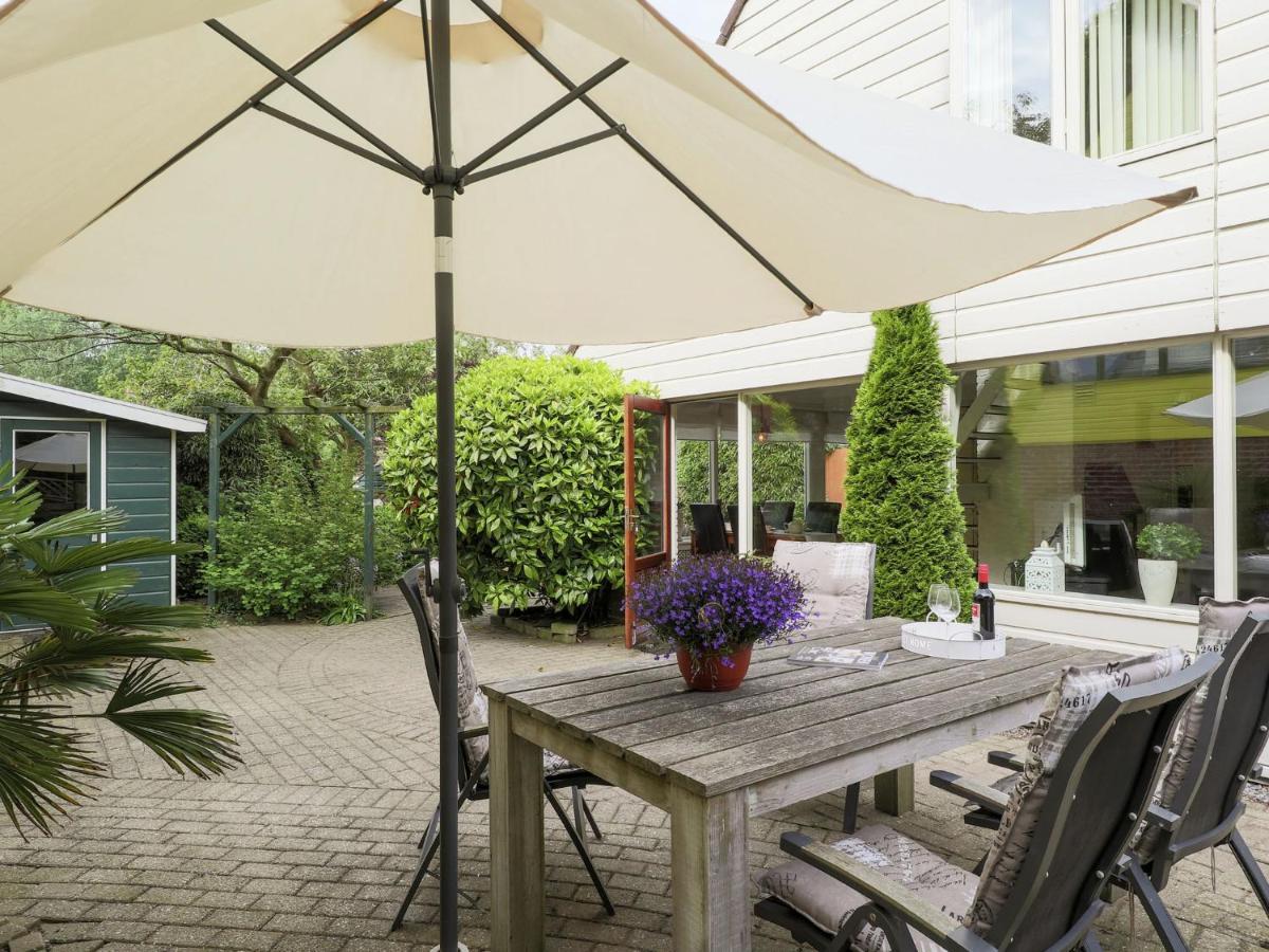 Cosy Holiday Home In Noordwijkerhout Near Lake Zewnętrze zdjęcie