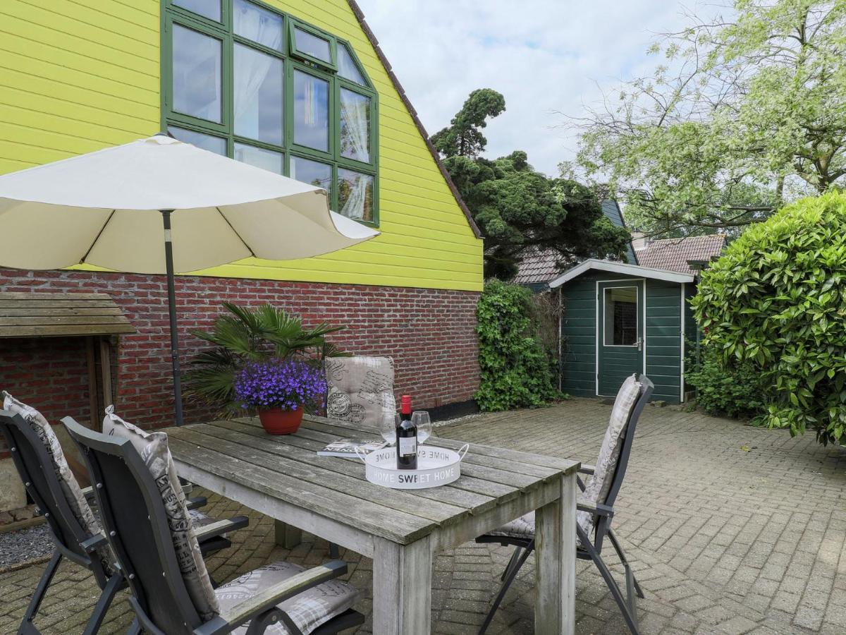 Cosy Holiday Home In Noordwijkerhout Near Lake Zewnętrze zdjęcie